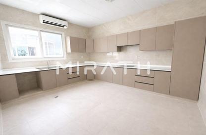 Villa - 5 Bedrooms - 6 Bathrooms for rent in Umm Suqeim 2 Villas - Umm Suqeim 2 - Umm Suqeim - Dubai