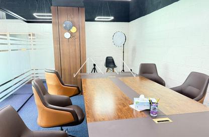 Office Space - Studio - 1 Bathroom for rent in Iris Bay - Business Bay - Dubai