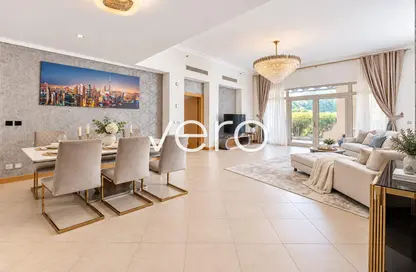Apartment - 3 Bedrooms - 4 Bathrooms for rent in Al Nabat - Shoreline Apartments - Palm Jumeirah - Dubai
