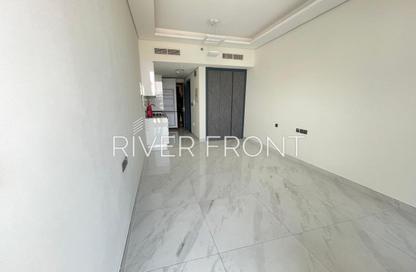 Apartment - Studio - 1 Bathroom for rent in Samana Golf Avenue - Dubai Studio City - Dubai