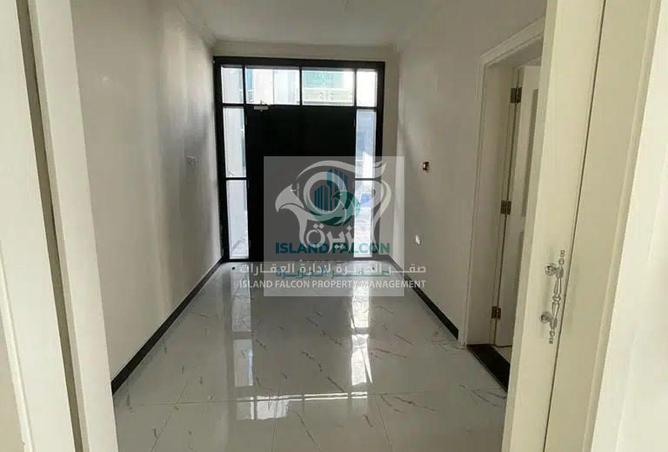 142830342 - Property Image 2