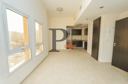 Apartment - Studio - 1 for rent in Al Thamam 09 - Al Thamam - Remraam - Dubai