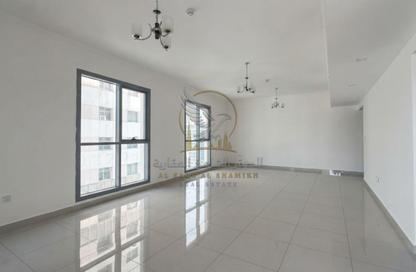Apartment - 2 Bedrooms - 3 Bathrooms for rent in Al Khan Corniche - Al Khan - Sharjah