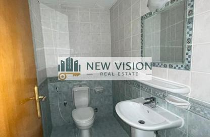 Apartment - 1 Bedroom - 2 Bathrooms for rent in Al Qulaya'ah - Al Sharq - Sharjah
