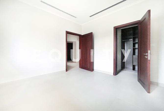 124266801 - Property Image 3