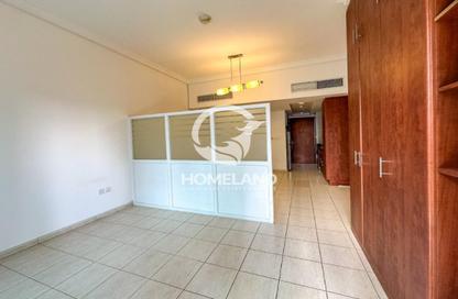 Apartment - Studio - 1 Bathroom for rent in Lake Terrace - JLT Cluster D - Jumeirah Lake Towers - Dubai