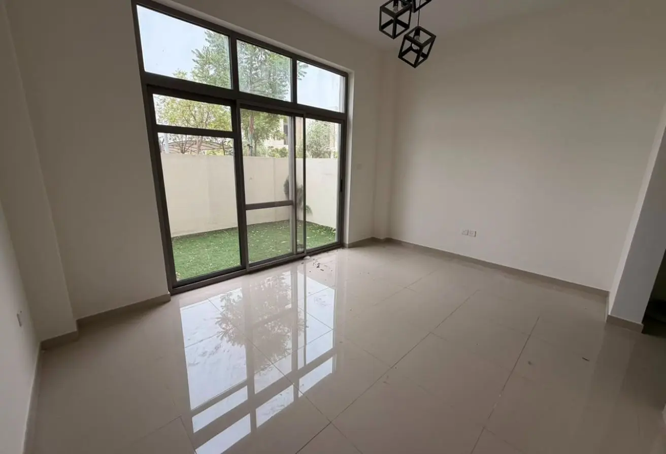 129762218 - Property Main Image