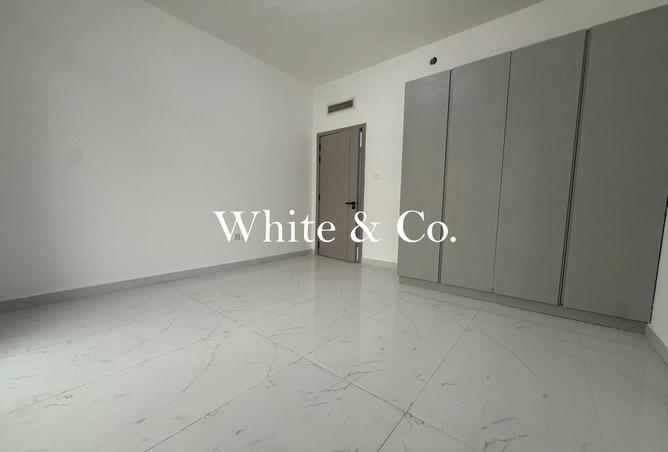 92248354 - صورة العقار 3