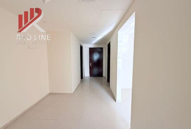 91828384 - Property Image 3