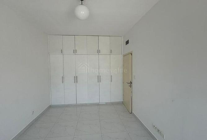 104677549 - Property Image 2