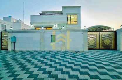 Villa - 4 - 6 for sale in Al Zaheya Gardens - Al Zahya - Ajman