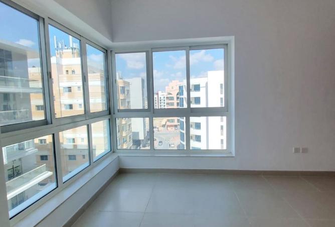 56977945 - Property Image 3