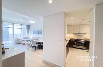 Apartment - 2 Bedrooms - 3 Bathrooms for sale in Boulevard Crescent Tower 1 - BLVD Crescent - Downtown Dubai - Dubai