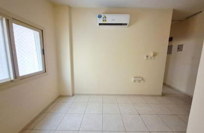 Apartment - 1 - 1 for rent in Fire Station Road - Muwaileh - Sharjah