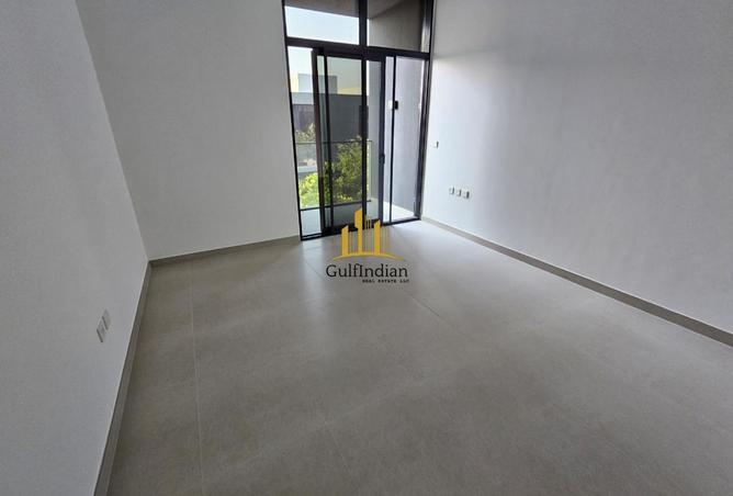 104693837 - Property Image 2