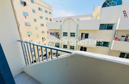 Apartment - Studio - 1 Bathroom for rent in Mankhool Building - Al Mankhool - Bur Dubai - Dubai