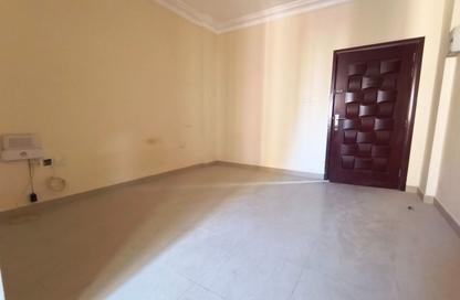 Apartment - Studio - 1 for rent in Fire Station Road - Muwaileh - Sharjah