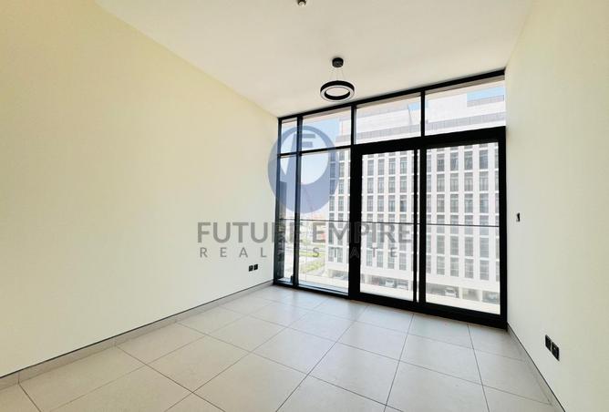 82801355 - Property Image 2