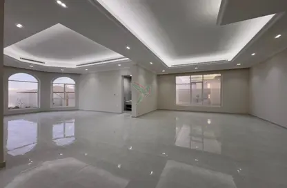 Villa - 7 Bedrooms - 7+ Bathrooms for rent in Ramlat Zakher - Zakher - Al Ain