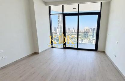 Apartment - Studio - 1 for rent in Avant Garde Residences - District 17 - Jumeirah Village Circle - Dubai