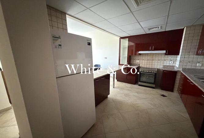 98703830 - Property Image 2