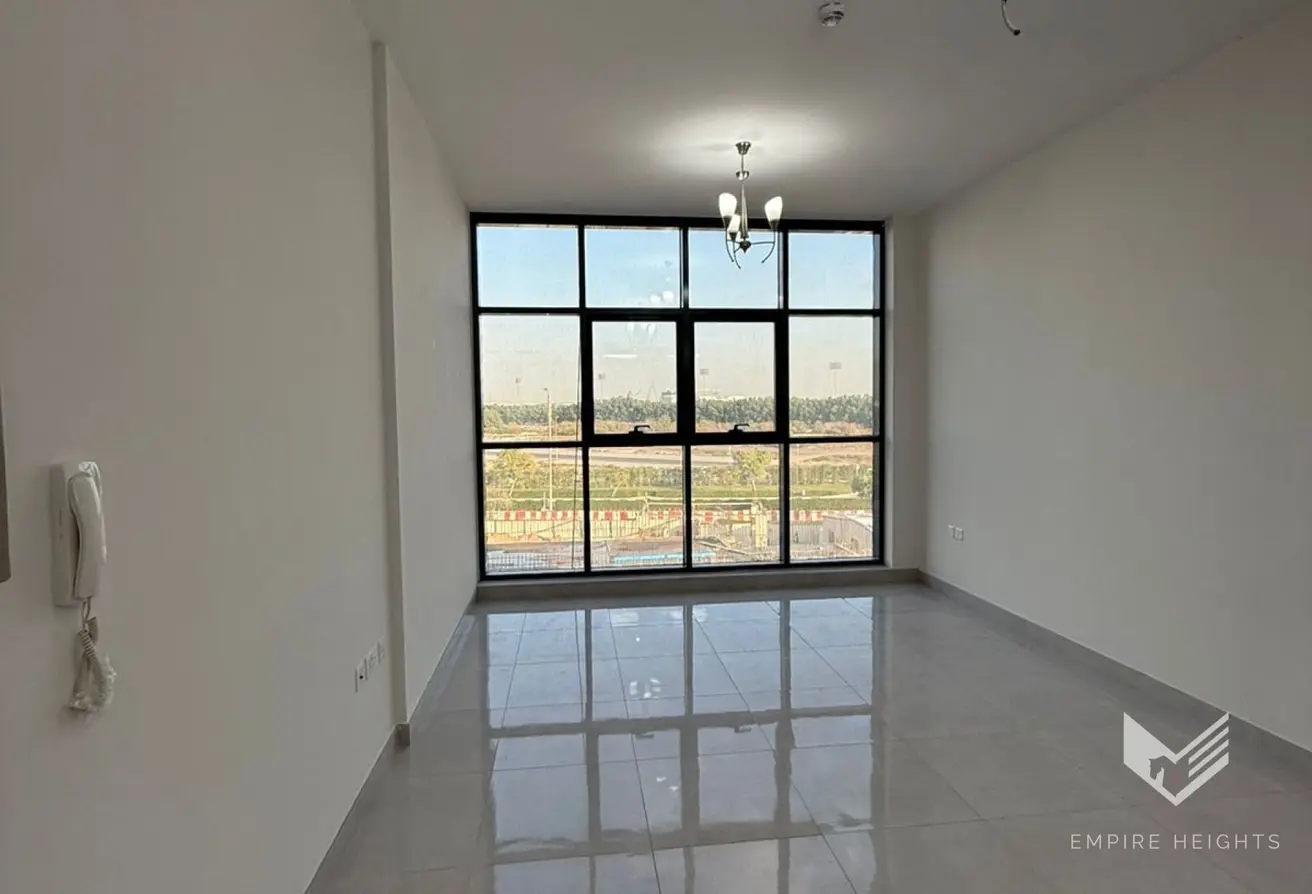 130204230 - Property Main Image