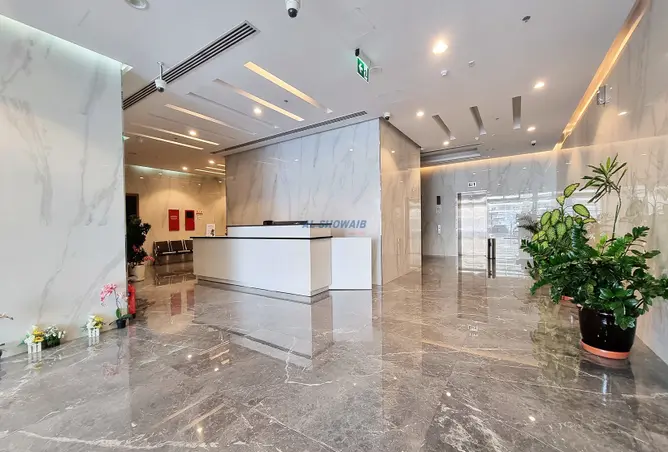 151921008 - Property Image 2