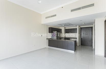 شقة - غرفة نوم - 2 حمامات للايجار في برج باي سنترال الأوسط - باي سنترال - دبي مارينا - دبي