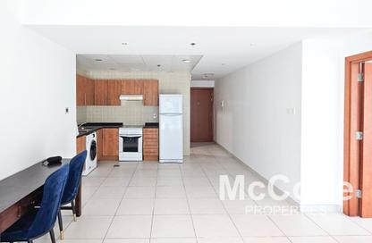 Apartment - 1 - 2 for rent in Marina View Tower B - Marina View - Dubai Marina - Dubai