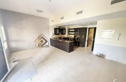Apartment - 2 Bedrooms - 2 Bathrooms for rent in Al Thamam 63 - Al Thamam - Remraam - Dubai Apartment - 2 Bedrooms - 2 Bathrooms for rent in Al Thamam 63 - Al Thamam - Remraam - Dubai