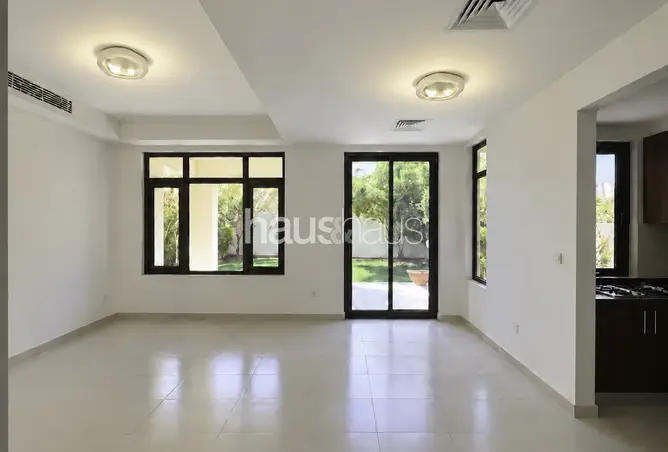 135604296 - Property Image 3