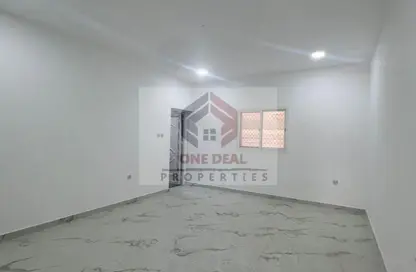 Apartment - 2 Bedrooms - 2 Bathrooms for rent in Al Habooy - Al Markhaniya - Al Ain