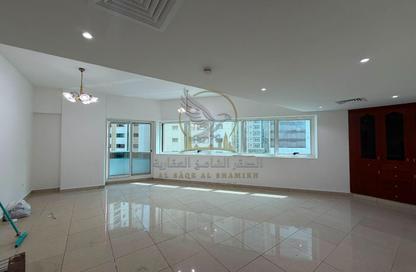 Apartment - 2 Bedrooms - 2 Bathrooms for rent in Al Majaz 2 - Al Majaz - Sharjah