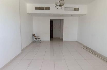 Apartment - 3 Bedrooms - 4 Bathrooms for rent in Al Khan Corniche - Al Khan - Sharjah