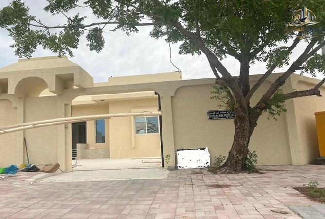 73843372 - Property Main Image