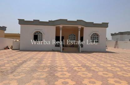 Villa - 3 Bedrooms - 5 Bathrooms for rent in Al Dhait South - Al Dhait - Ras Al Khaimah