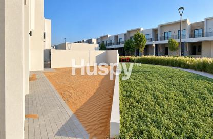 Townhouse - 4 - 4 for rent in Greenview - Emaar South - Dubai South (Dubai World Central) - Dubai Townhouse - 4 - 4 for rent in Greenview - Emaar South - Dubai South (Dubai World Central) - Dubai