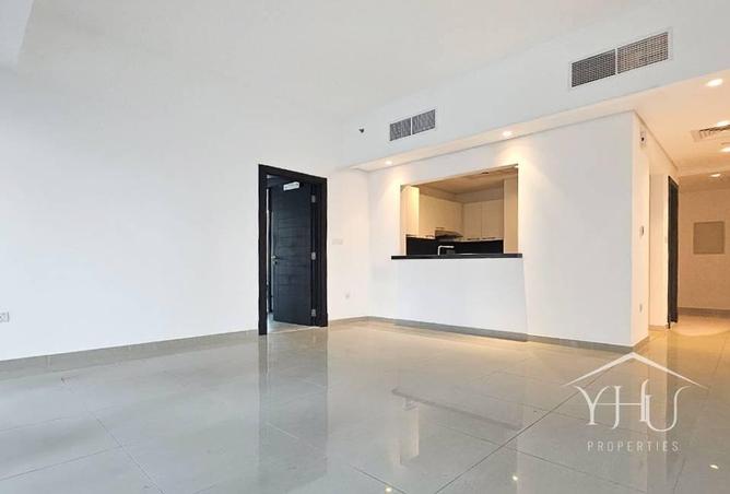 Huge Layout | Marina View | November photo 2