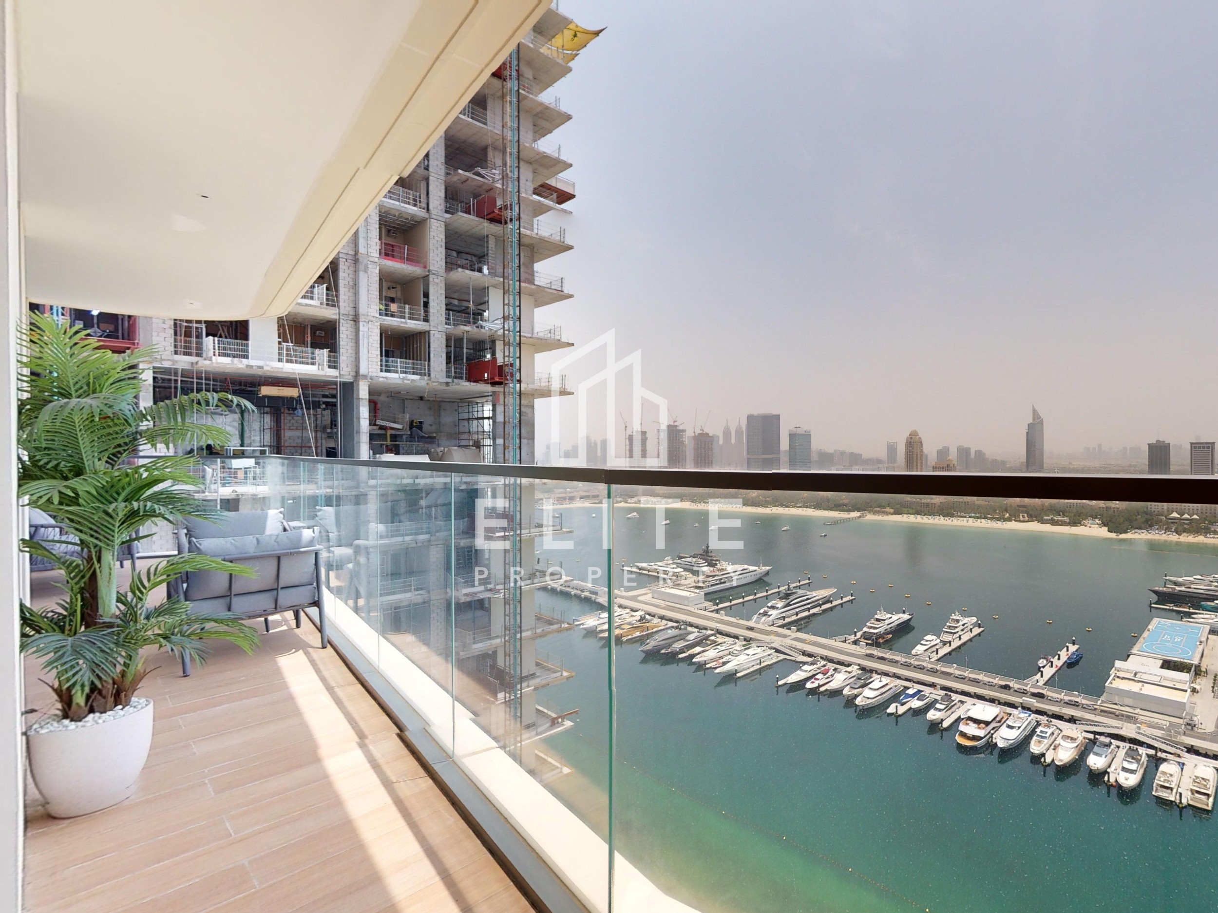 Waterfront | High Floor | Private Beach Access