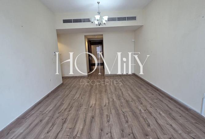 CLOSED KITCHEN | PRIME LOCATION | 2 PARKING