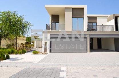 Villa - 4 - 5 for rent in Aura Gardens - Tilal Al Ghaf - Dubai