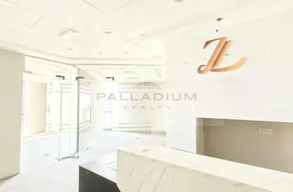 Office Space - Studio for rent in The Regal Tower - Business Bay - Dubai