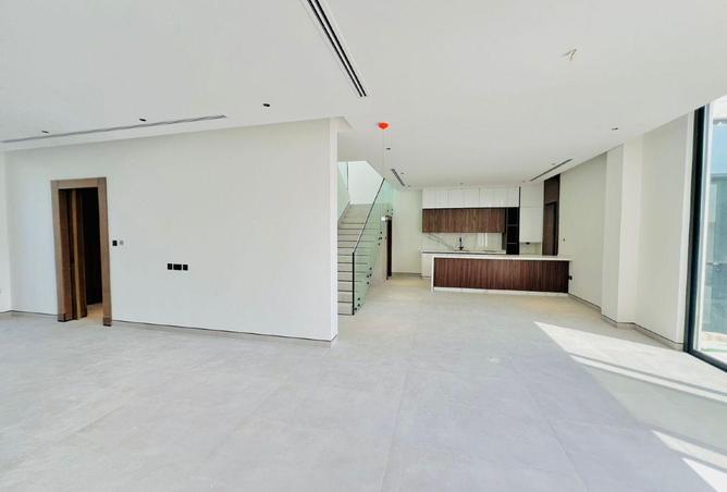 73858022 - صورة العقار 3