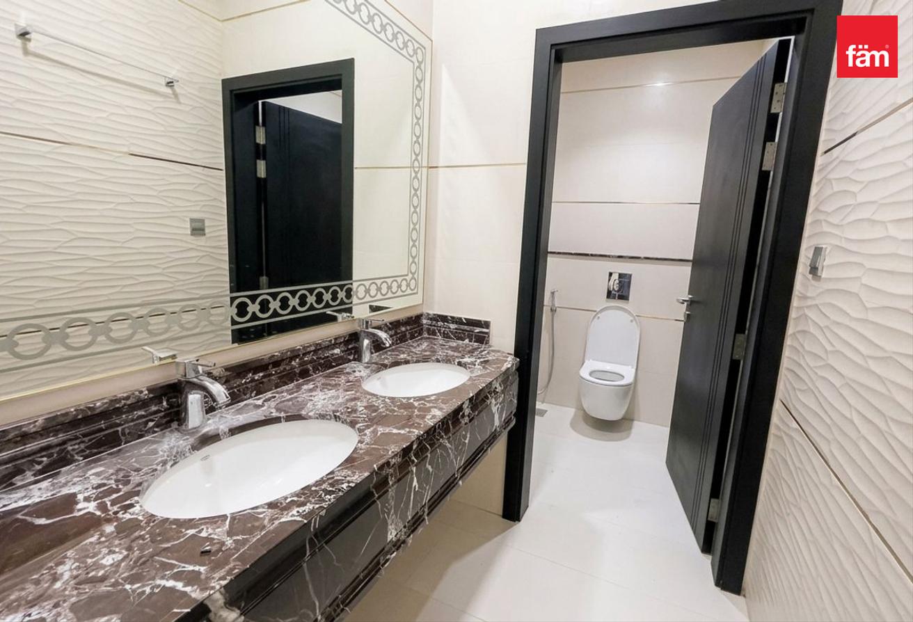 Independent Villa | Single Row | Well Maintained photo 11