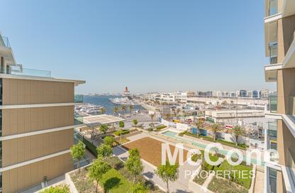 Apartment - 2 Bedrooms - 2 Bathrooms for rent in Seagate Building 1 - Seagate - Mina Rashid - Dubai