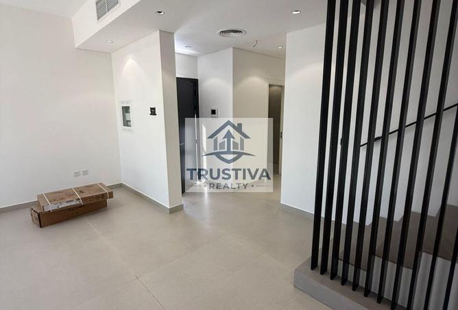 132032944 - Property Main Image