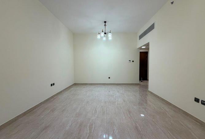 108601387 - Property Image 2