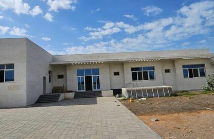 Villa - 3 Bedrooms - 4 Bathrooms for rent in Al Riffa - Ras Al Khaimah