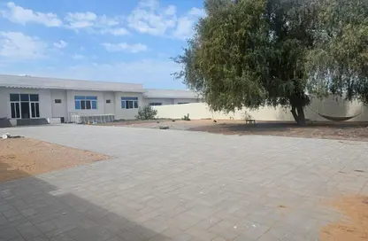 فيلا - 3 غرف نوم - 4 حمامات للايجار في الرفاع - رأس الخيمة