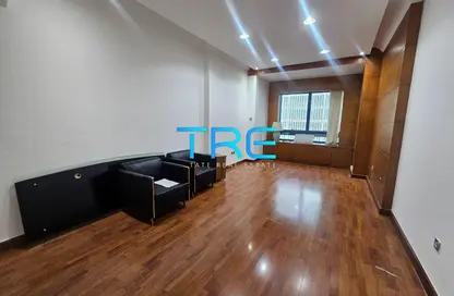 Business Centre - Studio - 2 Bathrooms for rent in Corniche Tower - Corniche Road - Abu Dhabi Business Centre - Studio - 2 Bathrooms for rent in Corniche Tower - Corniche Road - Abu Dhabi